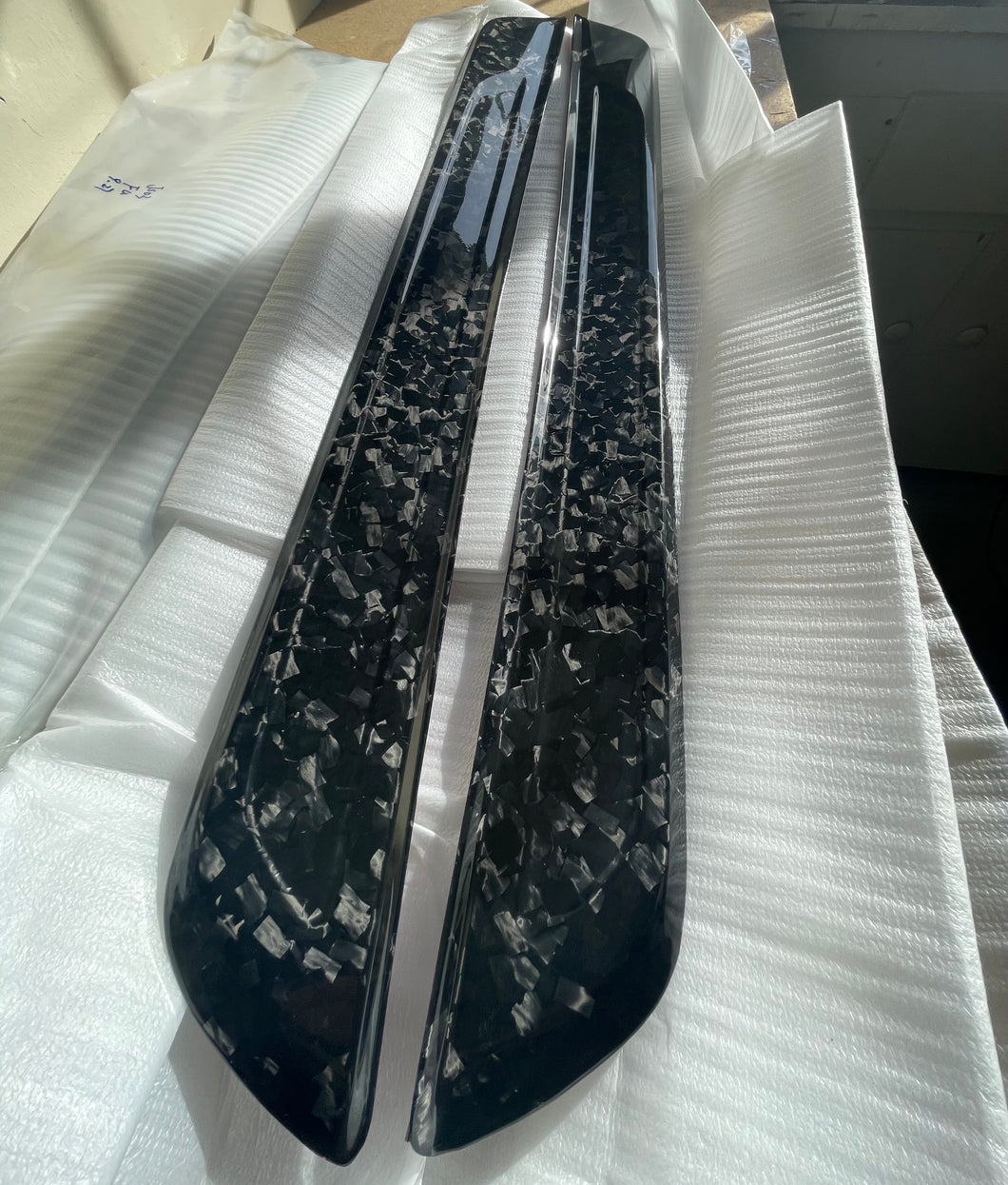 NVS forged carbon door sills